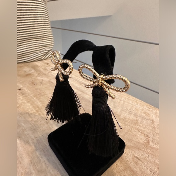 Target Black Tassel Earrings w/ Gold Bow Accent Holiday Fall Winter Versatile - Picture 4 of 4